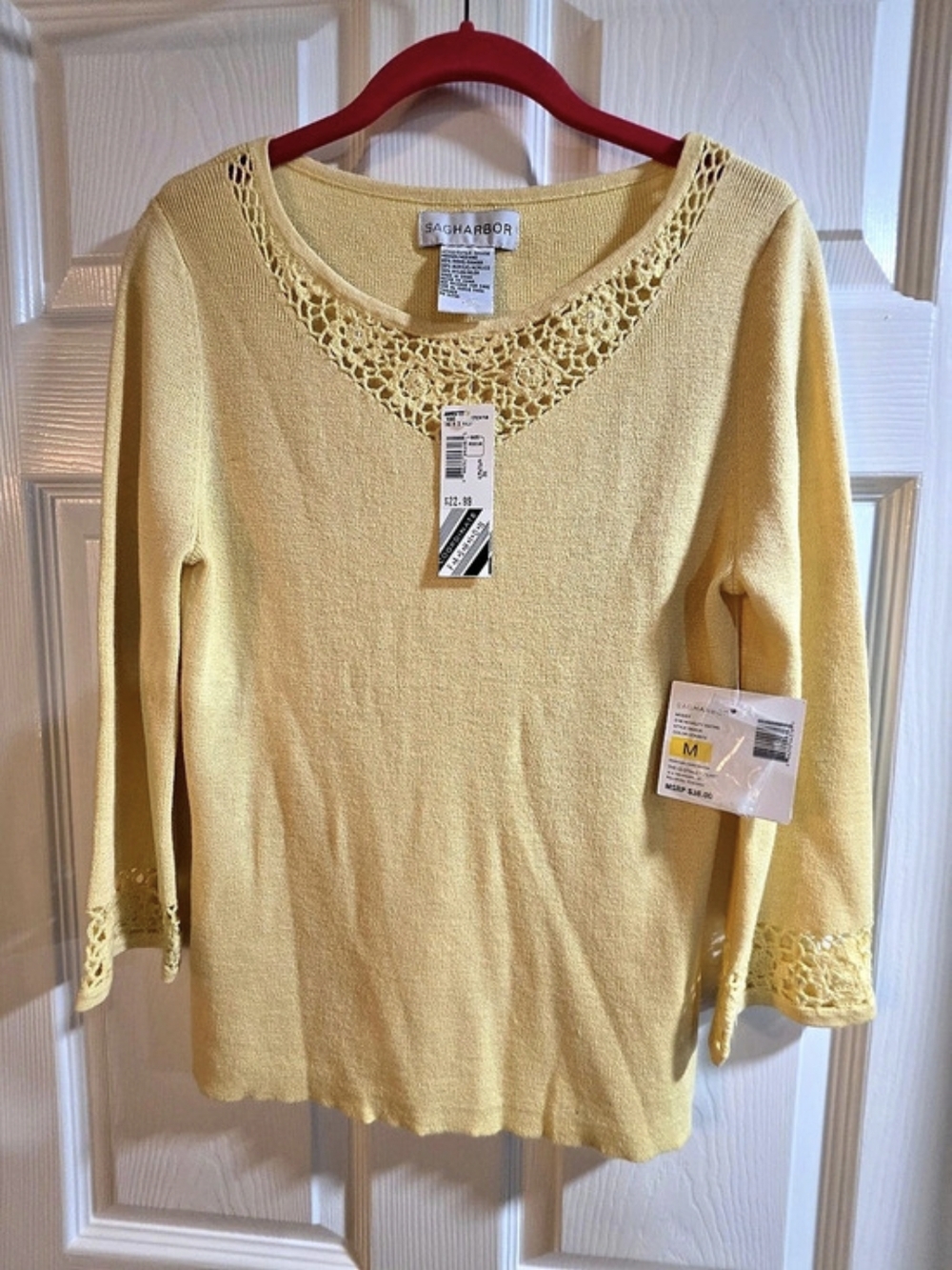 New with tags-Sag Harbor Yellow Crochet Trim Sweater Size Medium